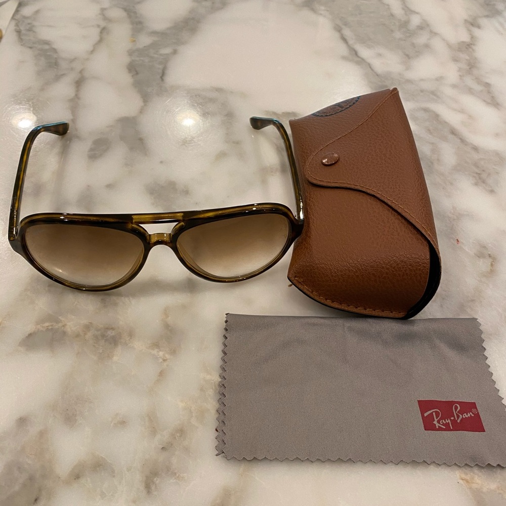 Ray Ban Cats 5000